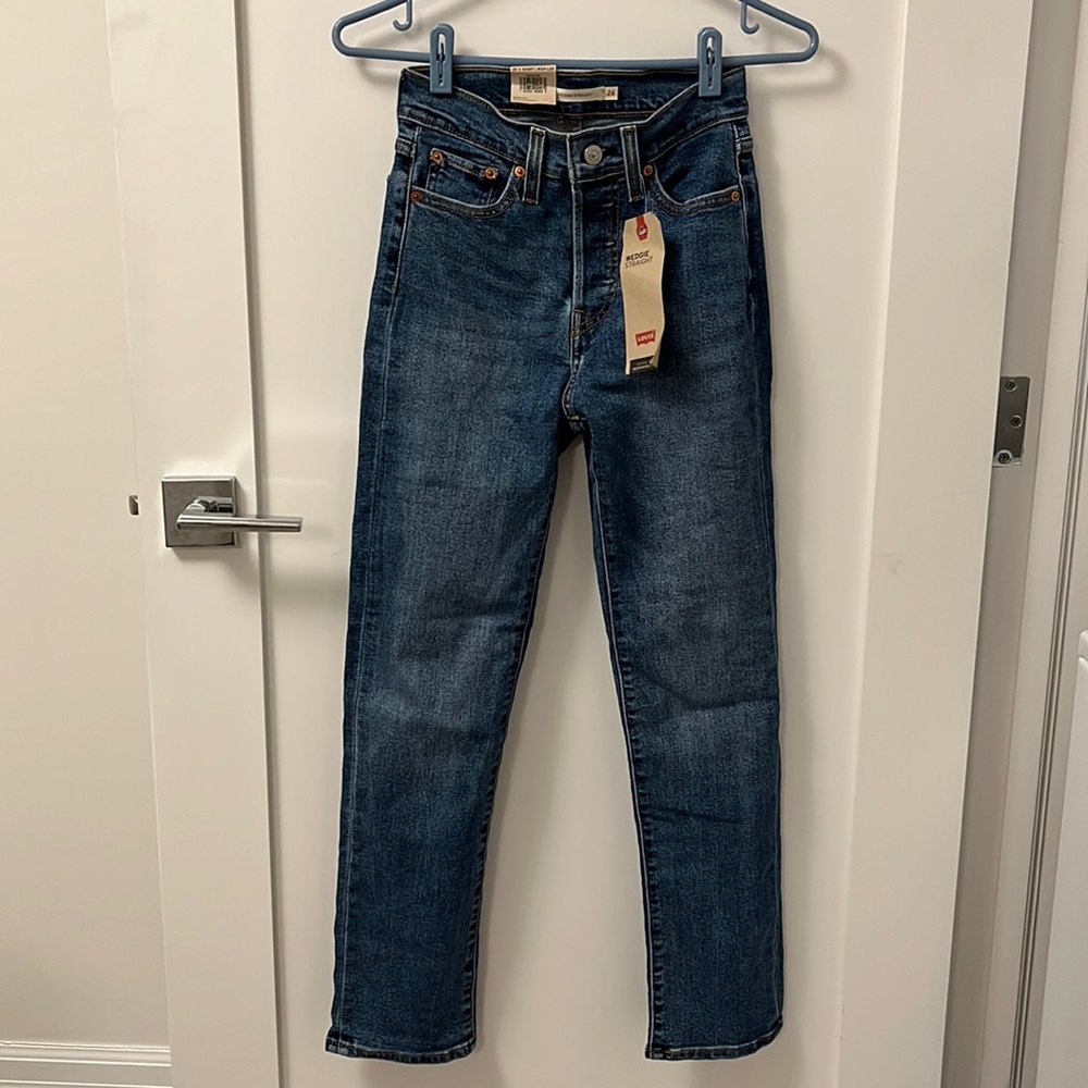 Levi’s Wedgie Straight Jeans